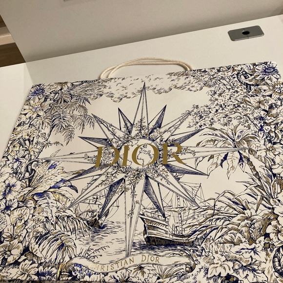 🛍  DIOR large shopping bag. - Picture 3 of 3